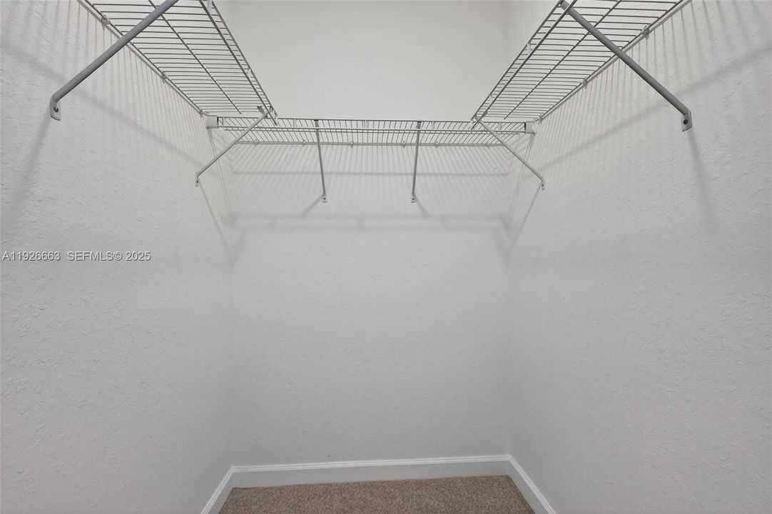 В аренду: $3,750 (4 спален, 3 ванн, 1436 Квадратных фут)