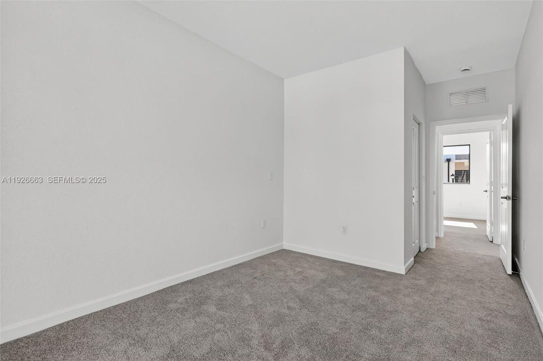 В аренду: $3,750 (4 спален, 3 ванн, 1436 Квадратных фут)