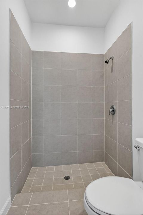 В аренду: $3,750 (4 спален, 3 ванн, 1436 Квадратных фут)