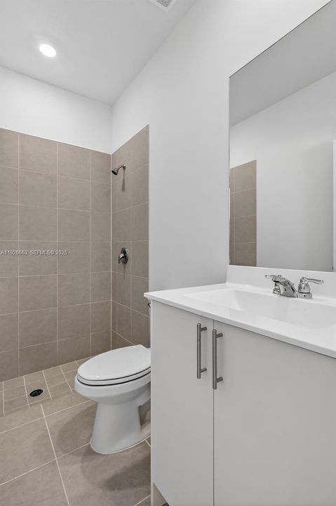 В аренду: $3,750 (4 спален, 3 ванн, 1436 Квадратных фут)