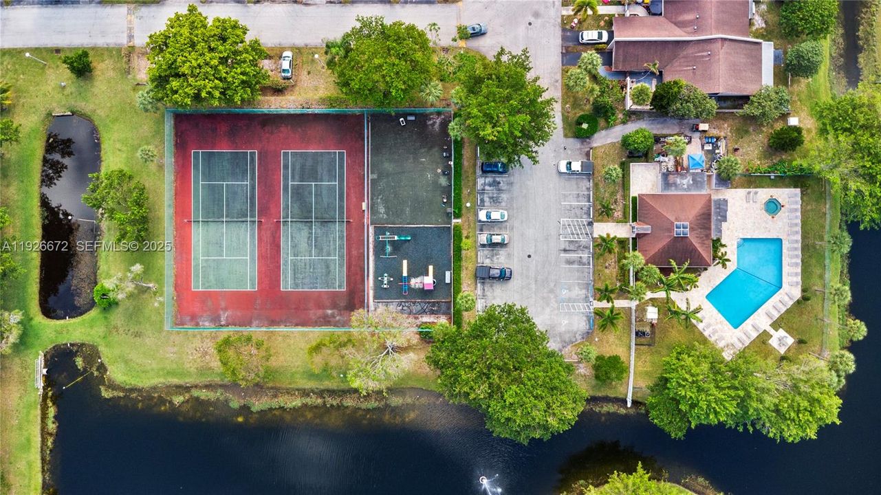 En Venta: $365,000 (2 camas, 2 baños, 1204 Pies cuadrados)