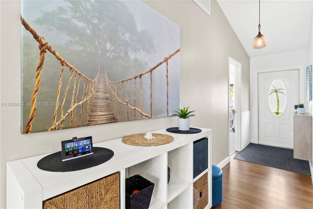 En Venta: $365,000 (2 camas, 2 baños, 1204 Pies cuadrados)