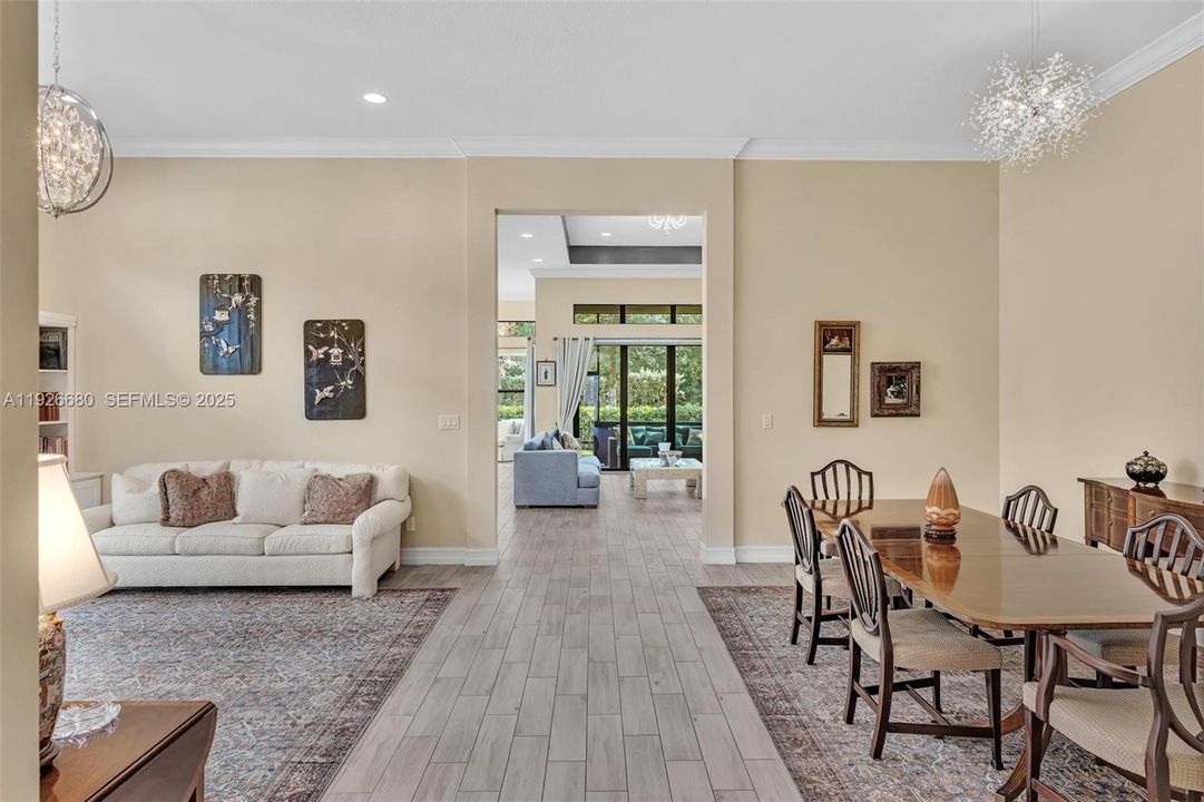 待售: $899,000 (3 贝兹, 2 浴室, 2692 平方英尺)