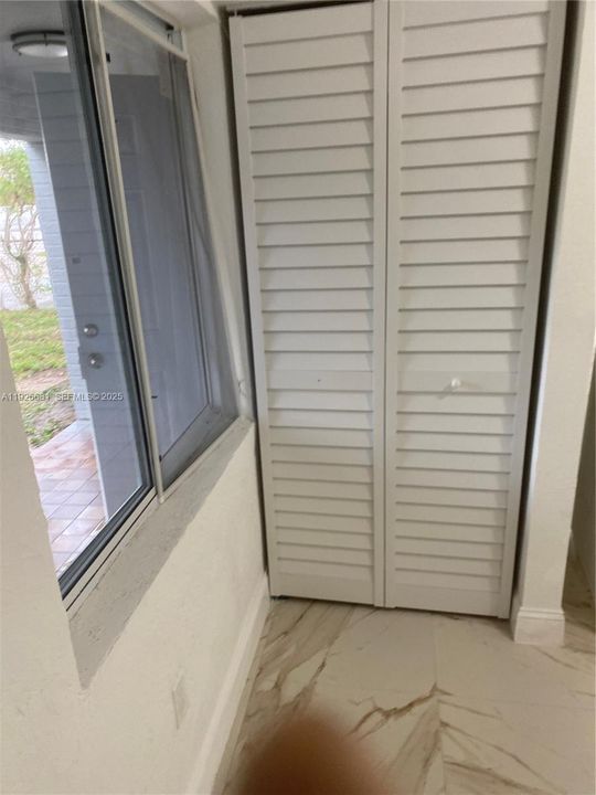 待售: $329,999 (3 贝兹, 2 浴室, 876 平方英尺)