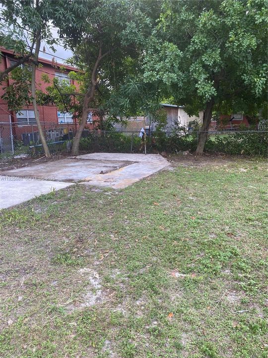 待售: $329,999 (3 贝兹, 2 浴室, 876 平方英尺)