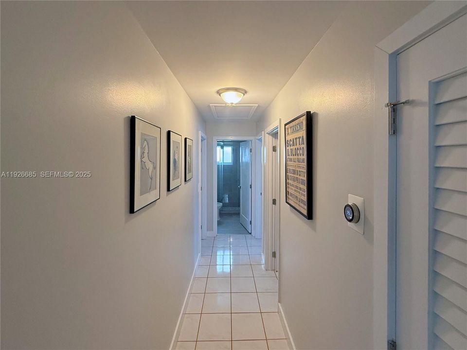 For Rent: $3,650 (3 beds, 2 baths, 1306 Square Feet)