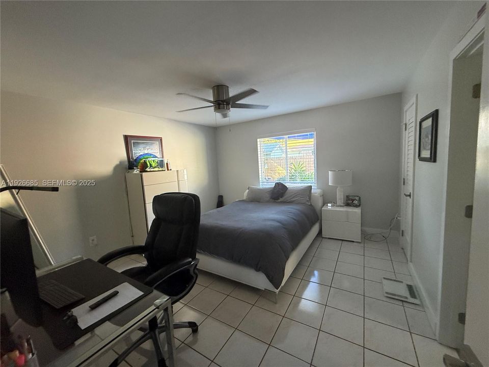 For Rent: $3,650 (3 beds, 2 baths, 1306 Square Feet)