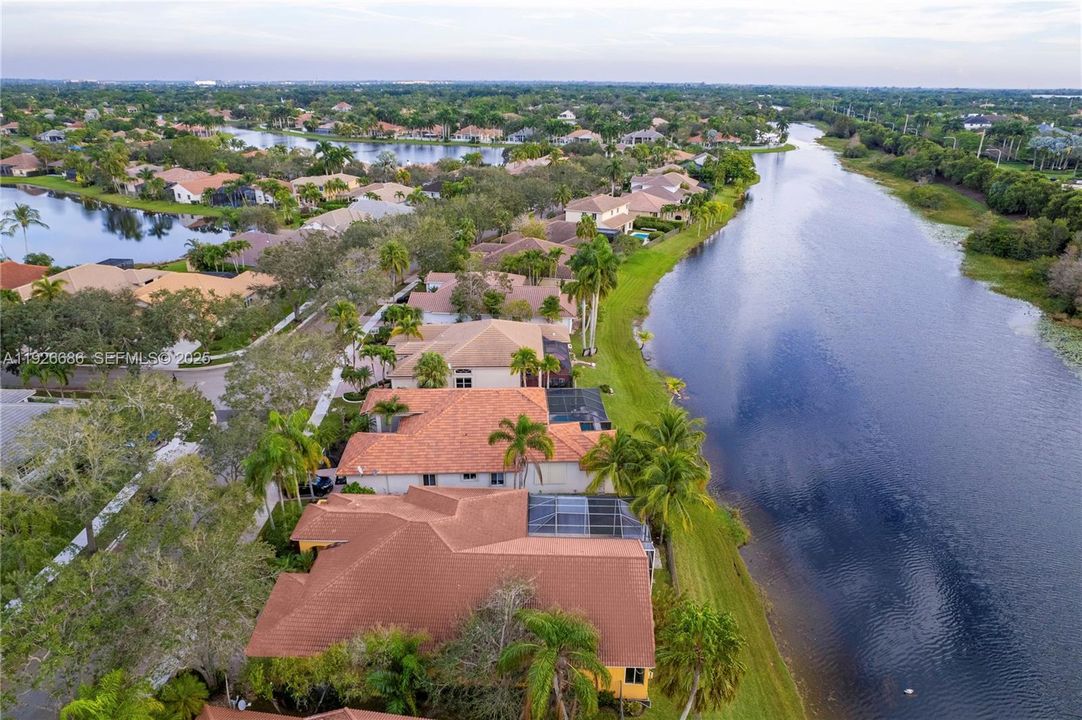 For Rent: $7,200 (5 beds, 4 baths, 2874 Square Feet)