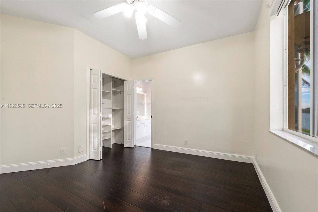 For Rent: $7,200 (5 beds, 4 baths, 2874 Square Feet)