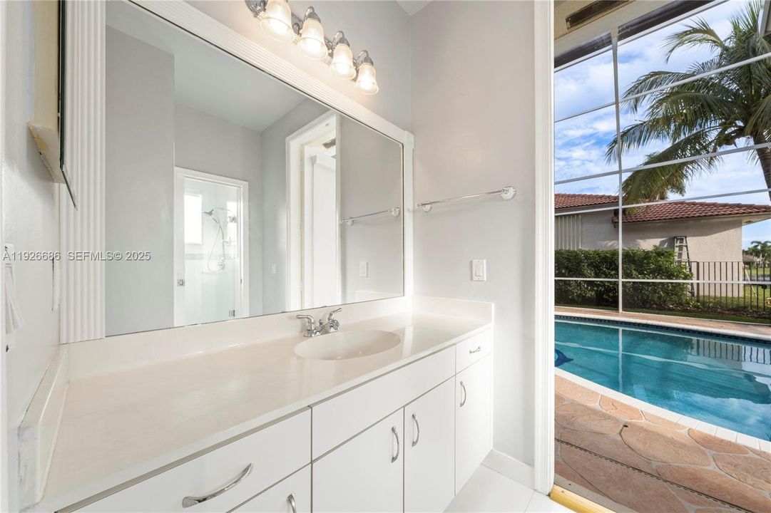 For Rent: $7,200 (5 beds, 4 baths, 2874 Square Feet)