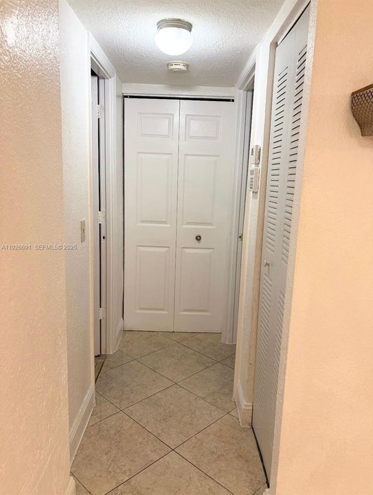 В аренду: $1,700 (1 спален, 1 ванн, 590 Квадратных фут)