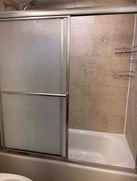 В аренду: $1,700 (1 спален, 1 ванн, 590 Квадратных фут)