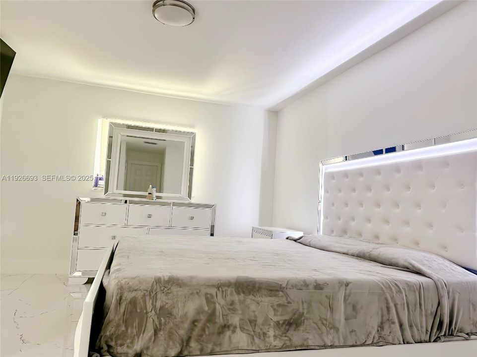 В аренду: $2,000 (3 спален, 2 ванн, 0 Квадратных фут)