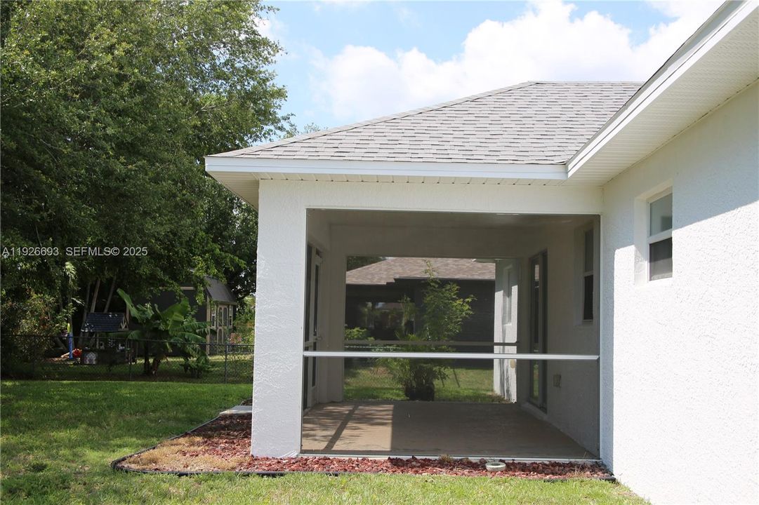 В аренду: $2,000 (3 спален, 2 ванн, 0 Квадратных фут)