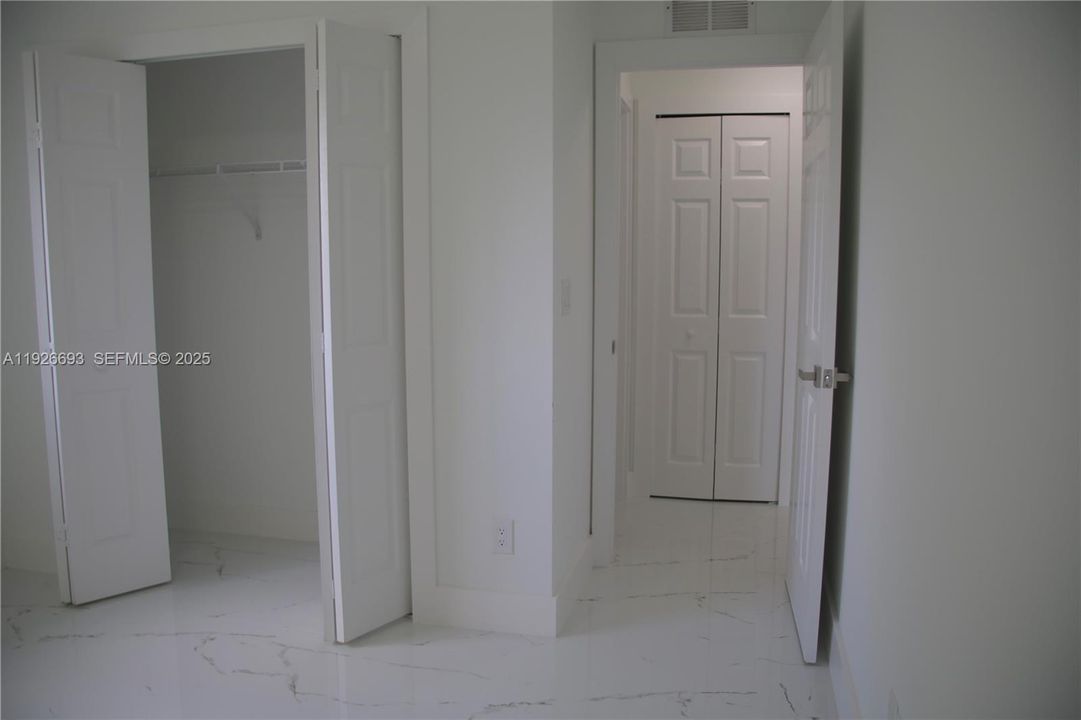 В аренду: $2,000 (3 спален, 2 ванн, 0 Квадратных фут)