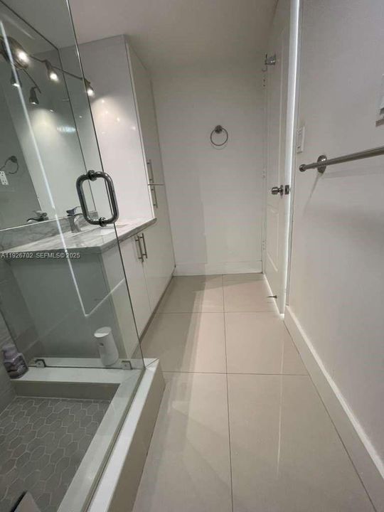 В аренду: $2,150 (1 спален, 1 ванн, 767 Квадратных фут)