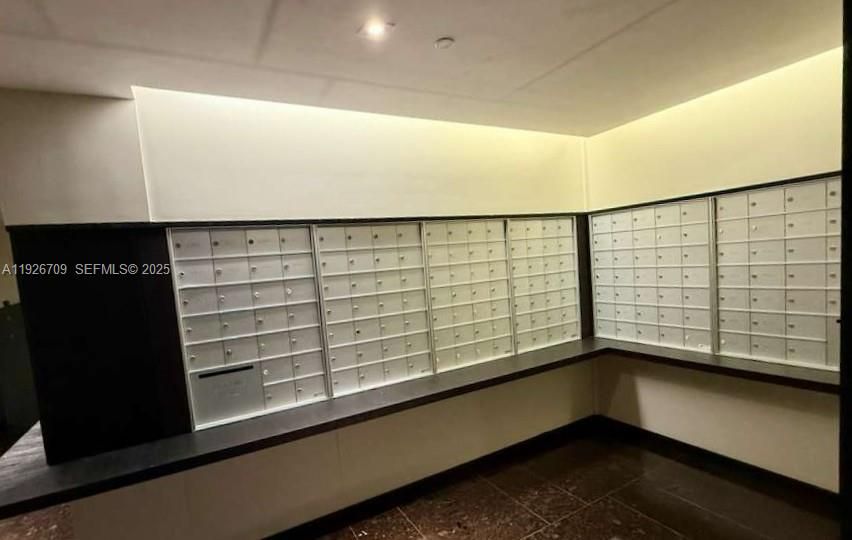 В аренду: $6,450 (2 спален, 2 ванн, 1782 Квадратных фут)