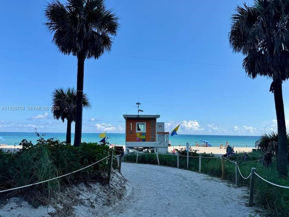 В аренду: $6,450 (2 спален, 2 ванн, 1782 Квадратных фут)