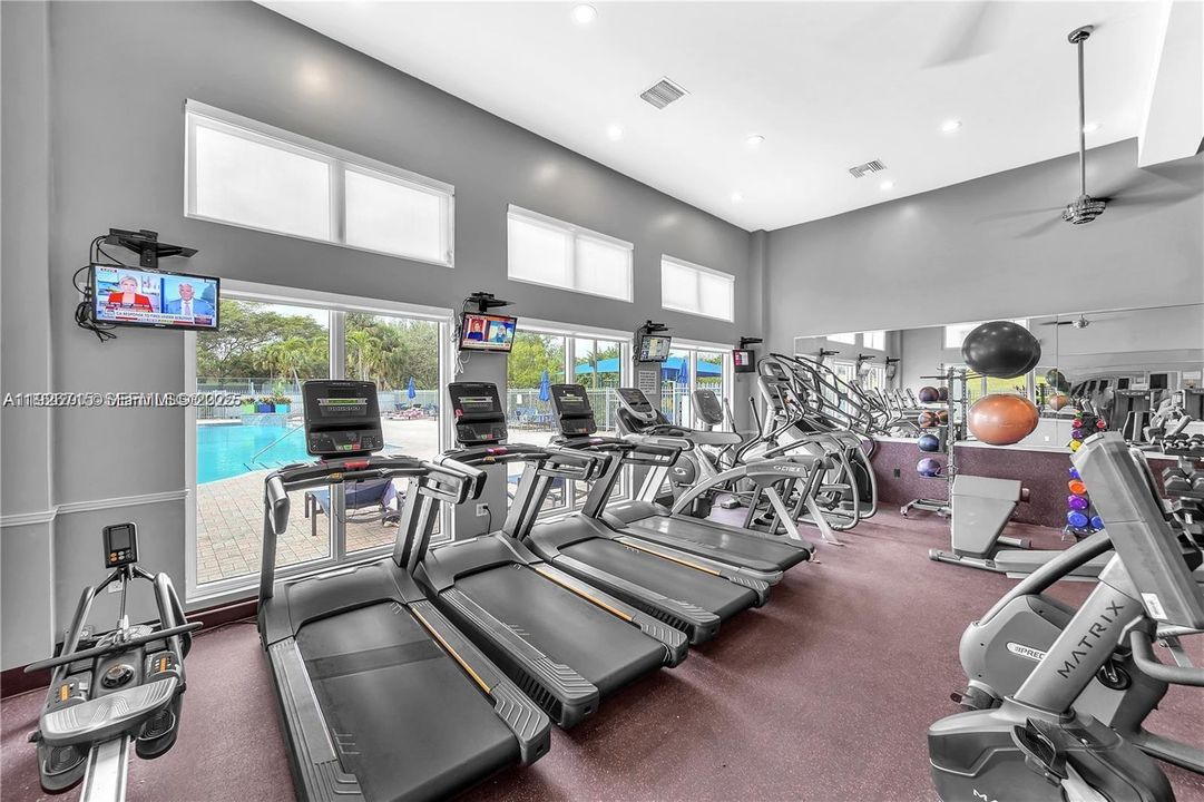 For Rent: $3,800 (3 beds, 2 baths, 1748 Square Feet)