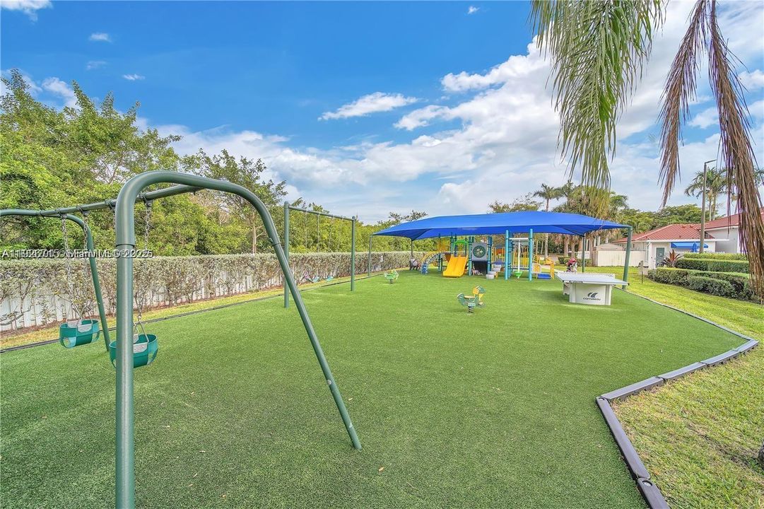 For Rent: $3,800 (3 beds, 2 baths, 1748 Square Feet)