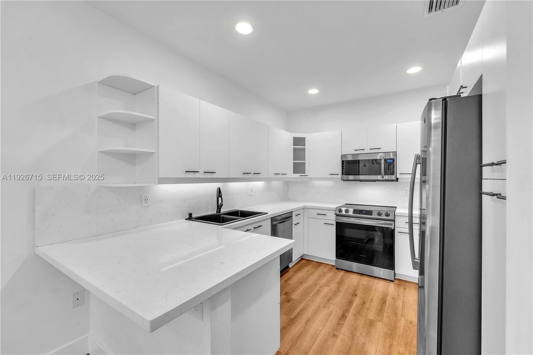 For Rent: $3,800 (3 beds, 2 baths, 1748 Square Feet)