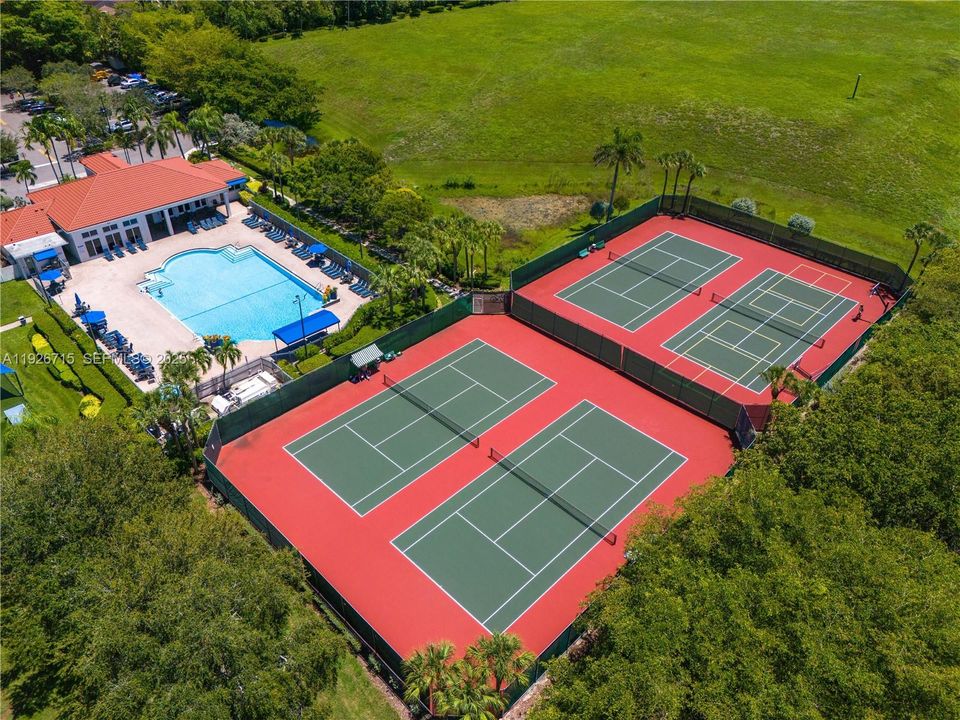 For Rent: $3,800 (3 beds, 2 baths, 1748 Square Feet)