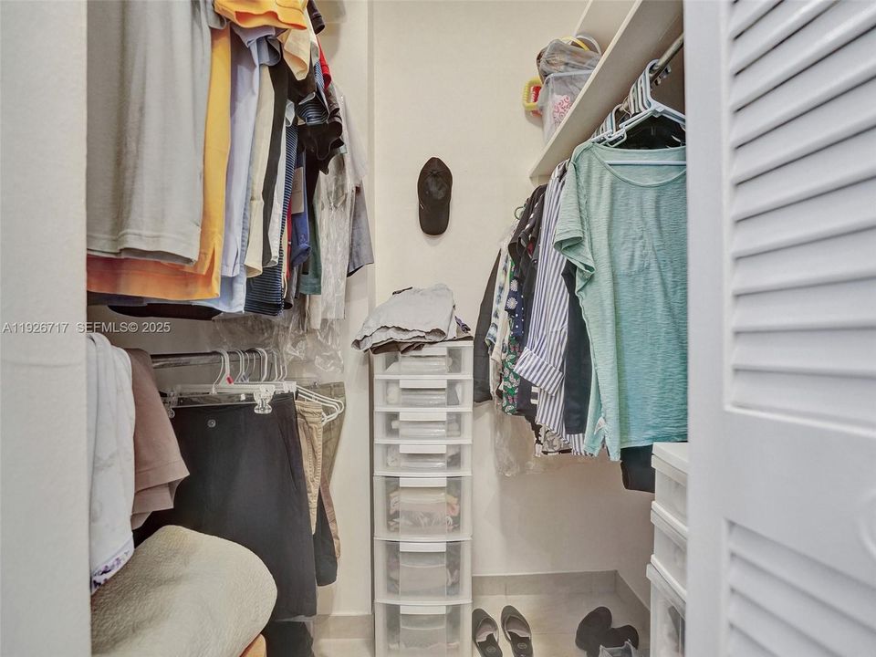 出租: $2,950 (2 贝兹, 2 浴室, 1380 平方英尺)