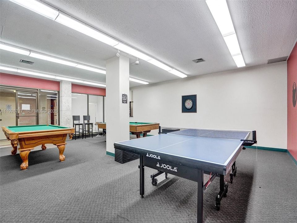 出租: $2,950 (2 贝兹, 2 浴室, 1380 平方英尺)