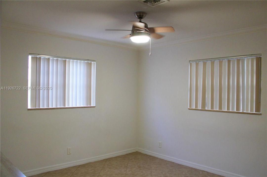 En Renta: $2,600 (2 camas, 1 baños, 1902 Pies cuadrados)