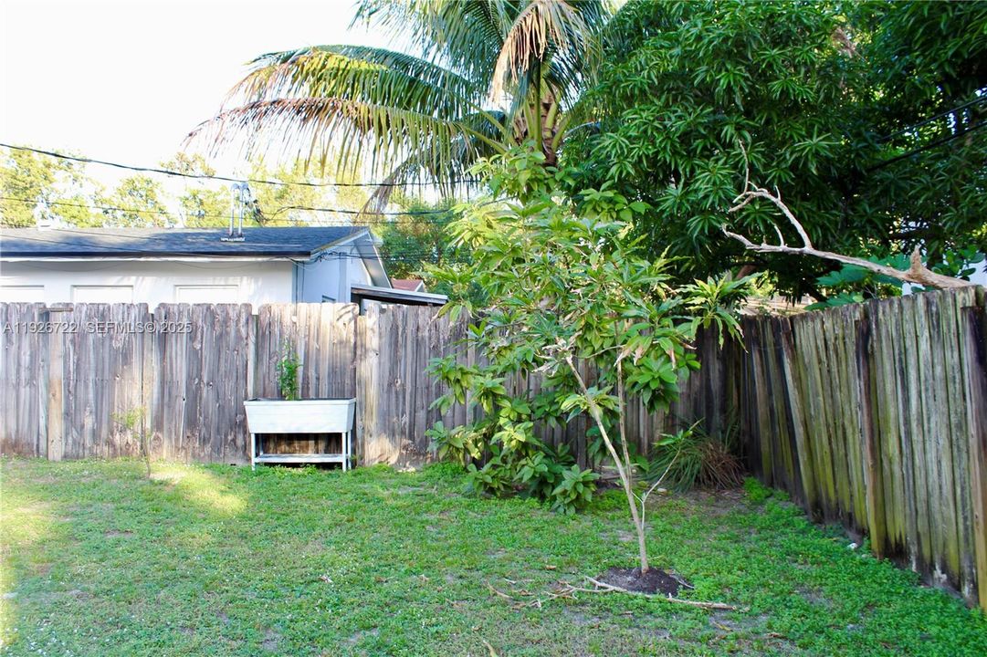 En Renta: $2,600 (2 camas, 1 baños, 1902 Pies cuadrados)