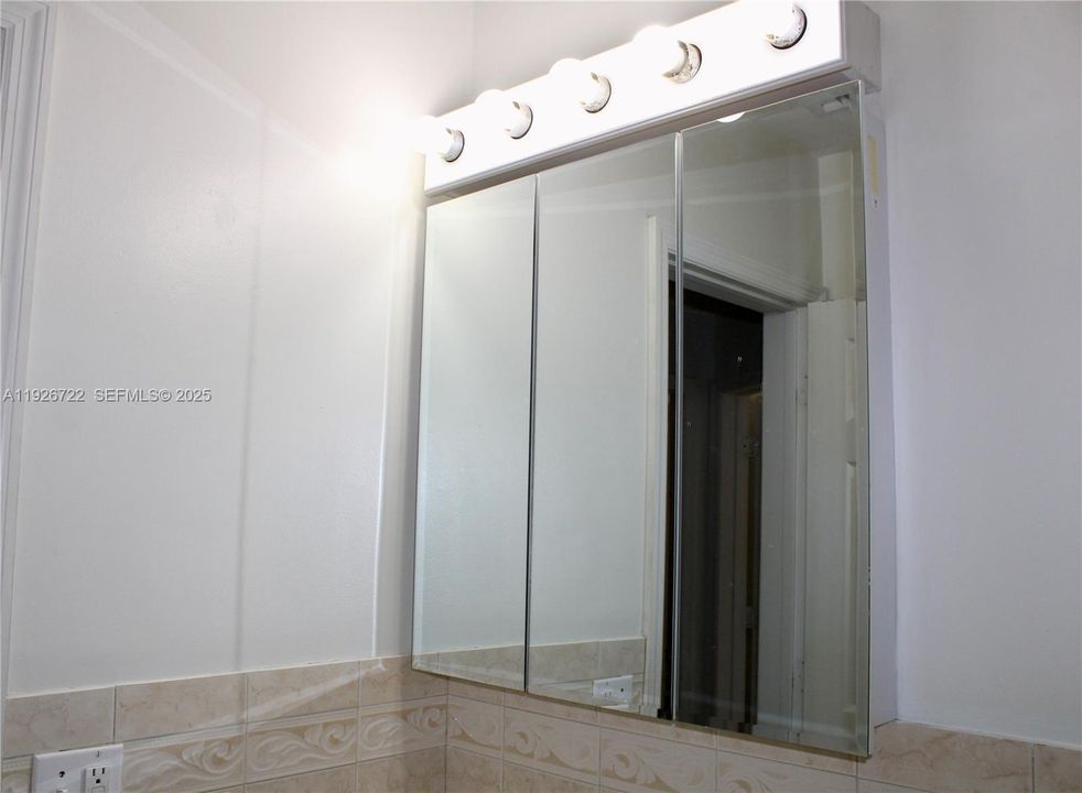 En Renta: $2,600 (2 camas, 1 baños, 1902 Pies cuadrados)