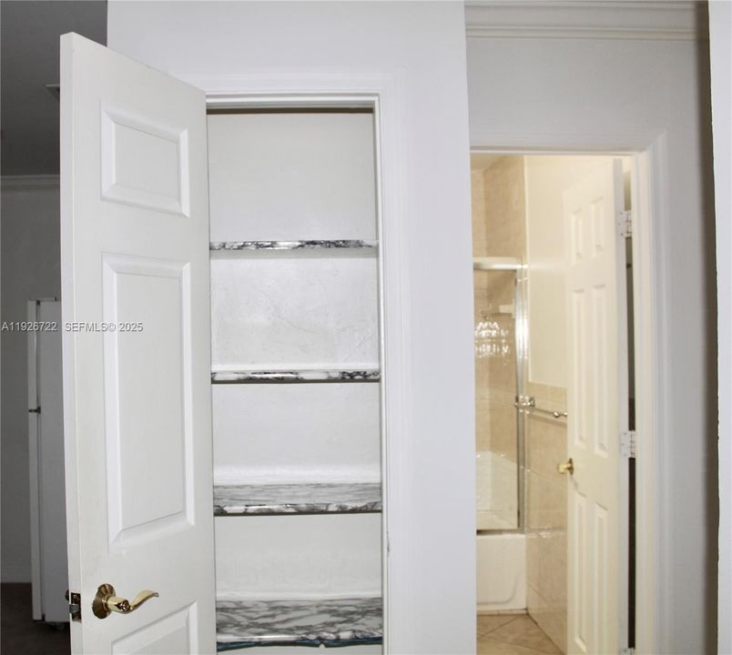 En Renta: $2,600 (2 camas, 1 baños, 1902 Pies cuadrados)