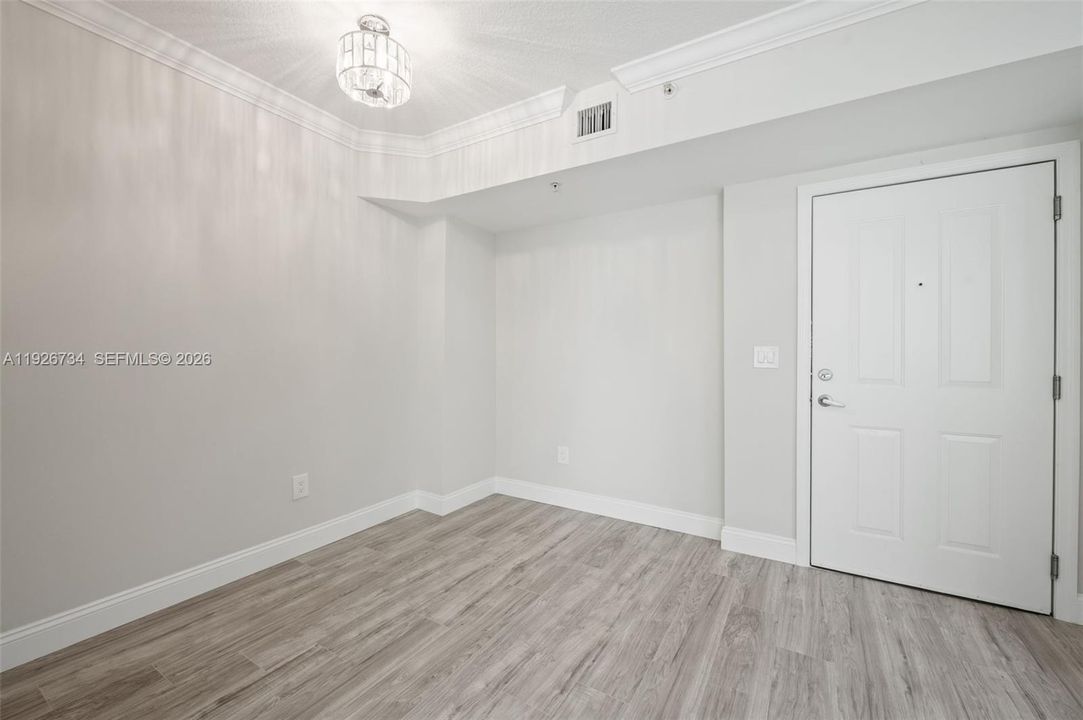 Activo con contrato: $535,000 (2 camas, 2 baños, 1144 Pies cuadrados)