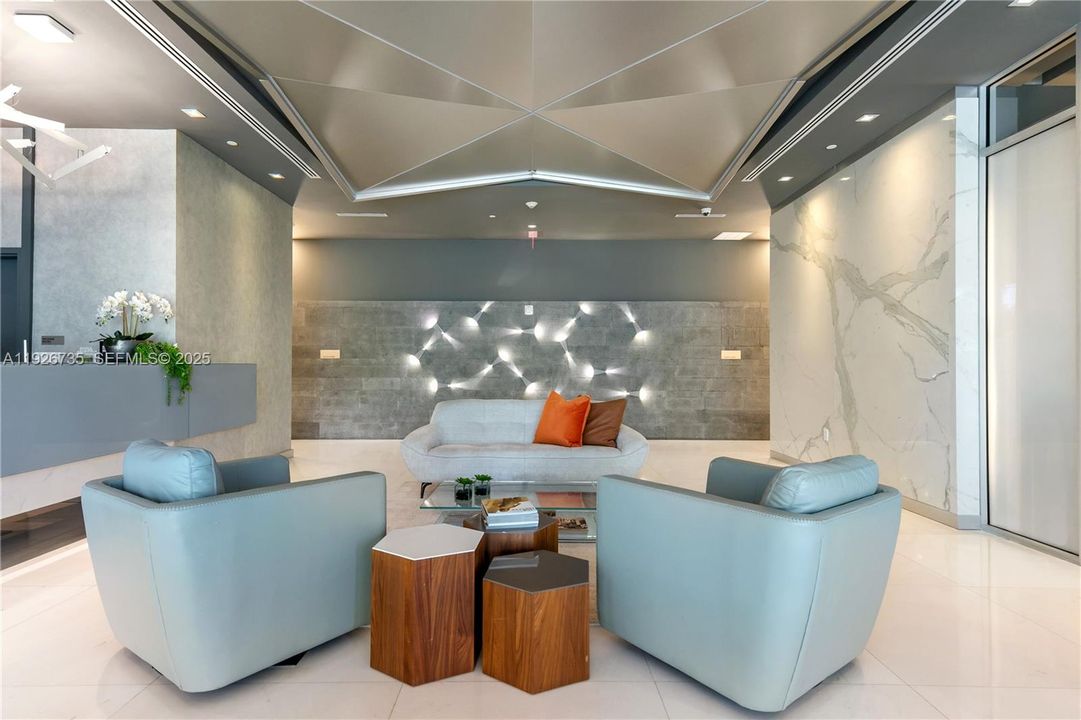 В аренду: $5,950 (2 спален, 2 ванн, 1276 Квадратных фут)