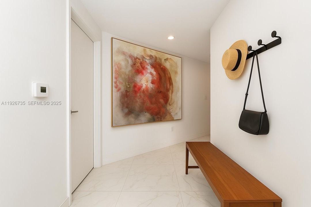 В аренду: $5,950 (2 спален, 2 ванн, 1276 Квадратных фут)