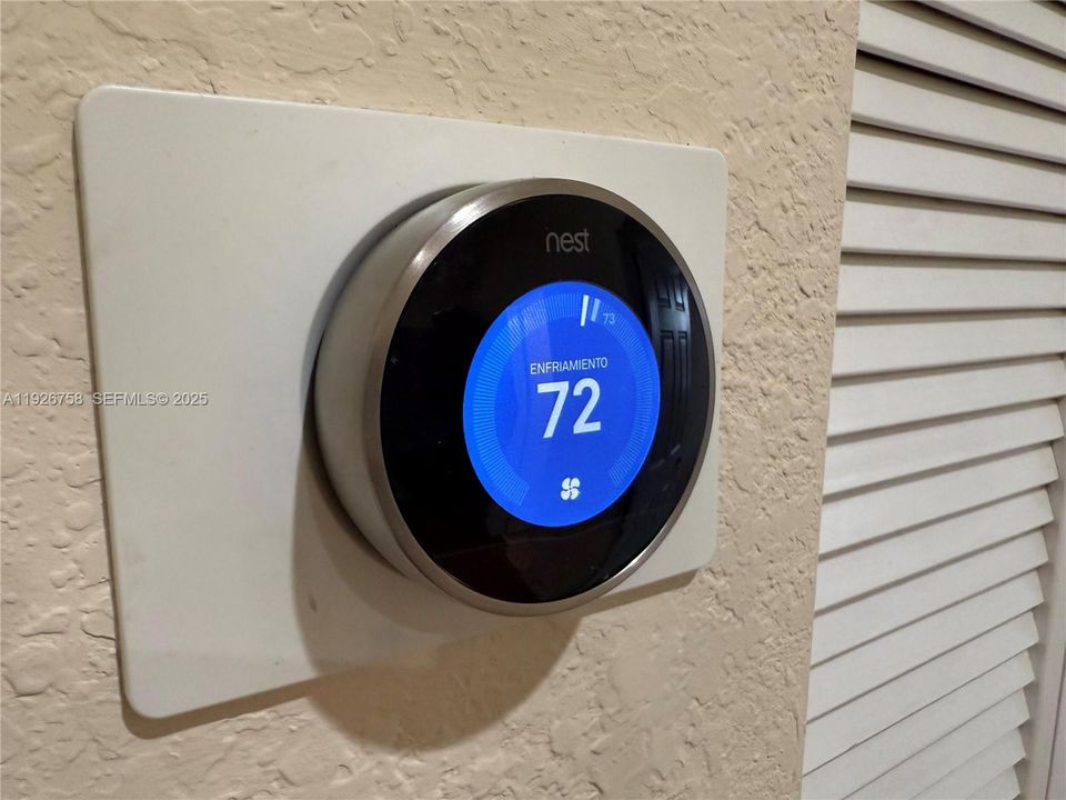 En Renta: $2,850 (3 camas, 2 baños, 1700 Pies cuadrados)