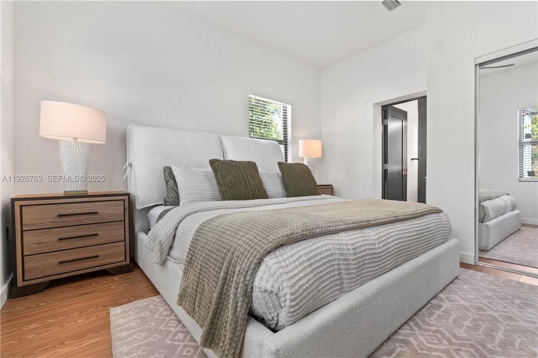 В аренду: $3,900 (3 спален, 2 ванн, 1314 Квадратных фут)