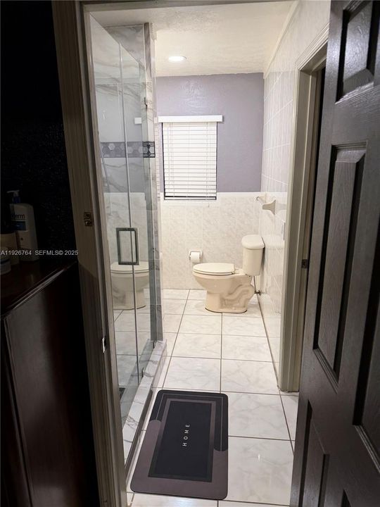 En Venta: $750,000 (4 camas, 2 baños, 1646 Pies cuadrados)