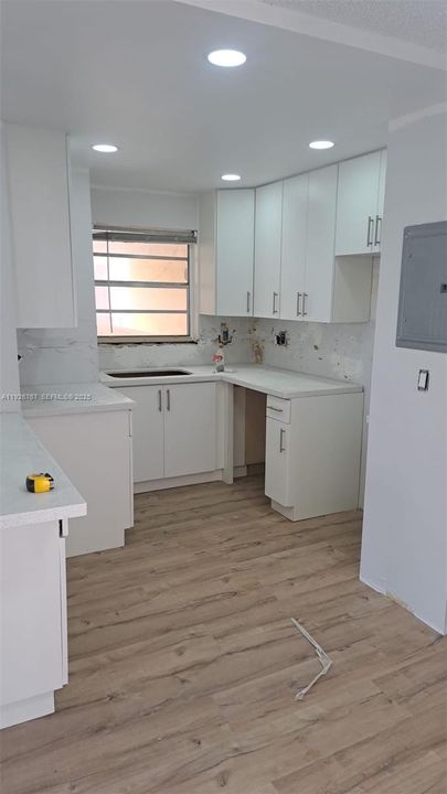 В аренду: $2,450 (2 спален, 1 ванн, 968 Квадратных фут)