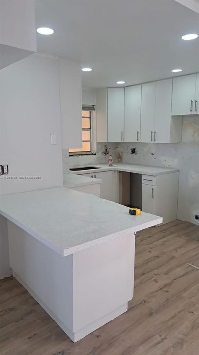 В аренду: $2,450 (2 спален, 1 ванн, 968 Квадратных фут)