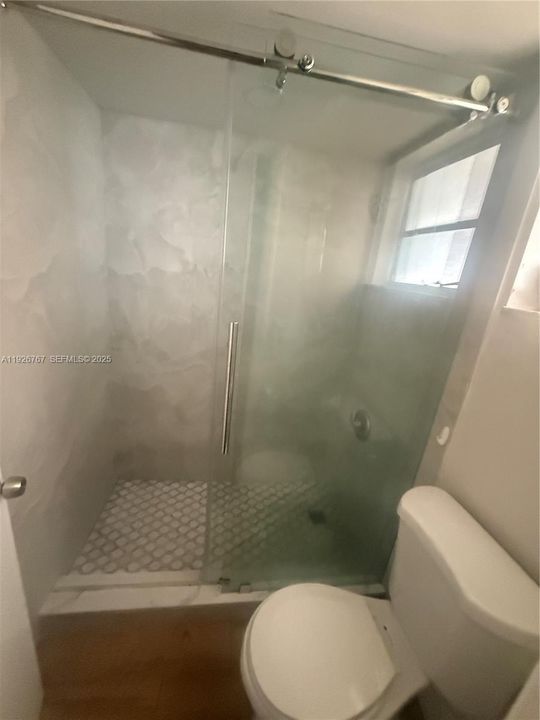 В аренду: $2,450 (2 спален, 1 ванн, 968 Квадратных фут)