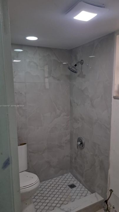 В аренду: $2,450 (2 спален, 1 ванн, 968 Квадратных фут)