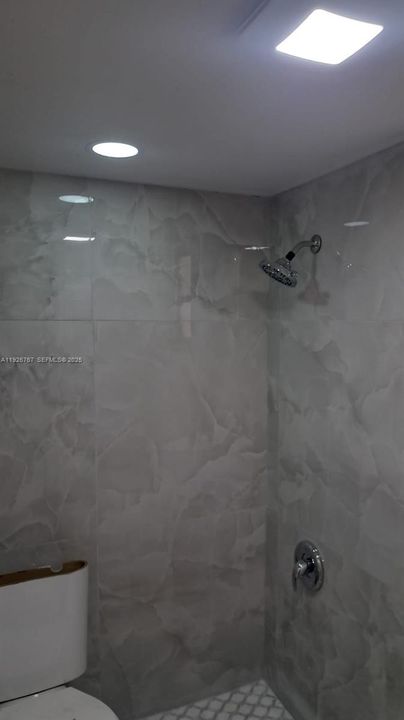 В аренду: $2,450 (2 спален, 1 ванн, 968 Квадратных фут)