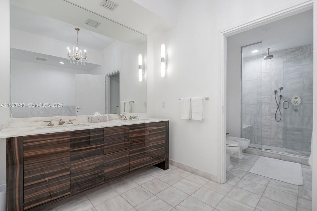 En Renta: $20,000 (2 camas, 2 baños, 1606 Pies cuadrados)