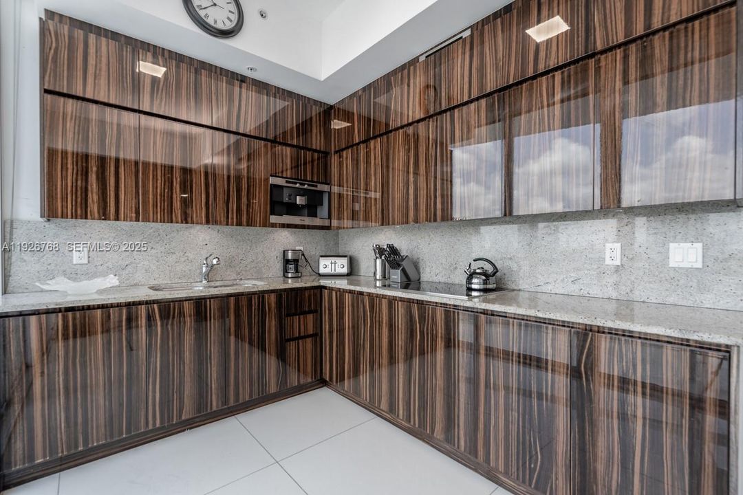 En Renta: $20,000 (2 camas, 2 baños, 1606 Pies cuadrados)