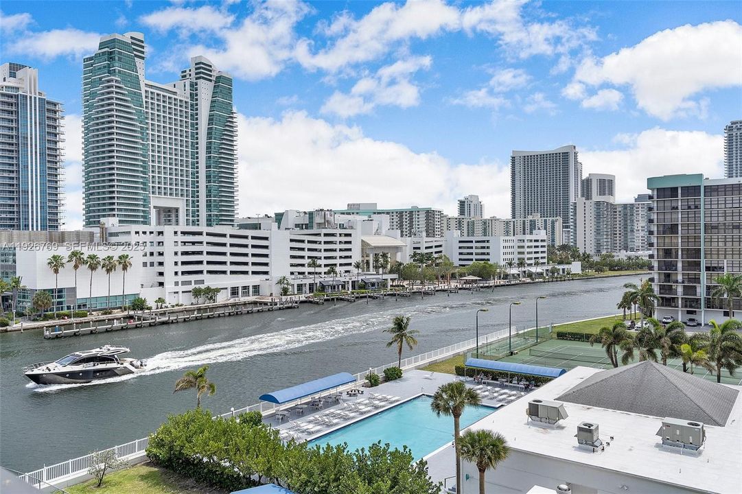 En Venta: $175,000 (1 camas, 1 baños, 875 Pies cuadrados)