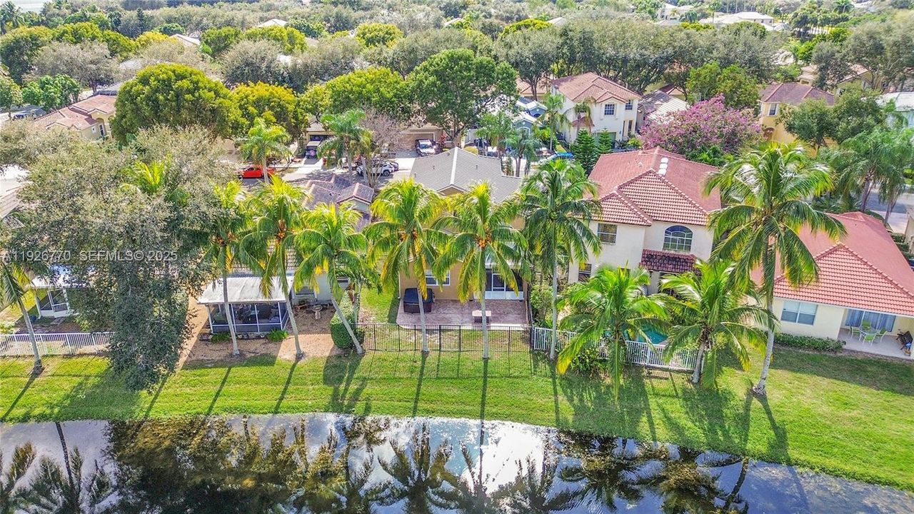 待售: $699,000 (3 贝兹, 2 浴室, 2044 平方英尺)