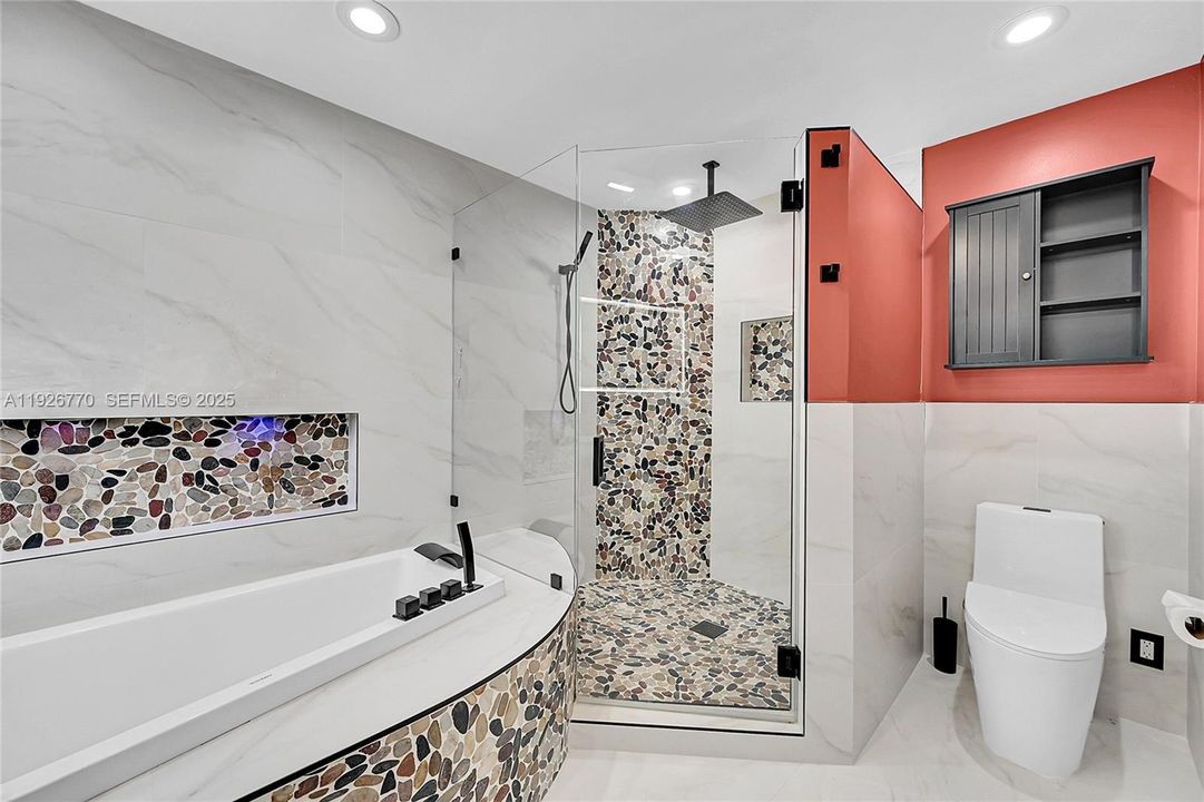 待售: $699,000 (3 贝兹, 2 浴室, 2044 平方英尺)