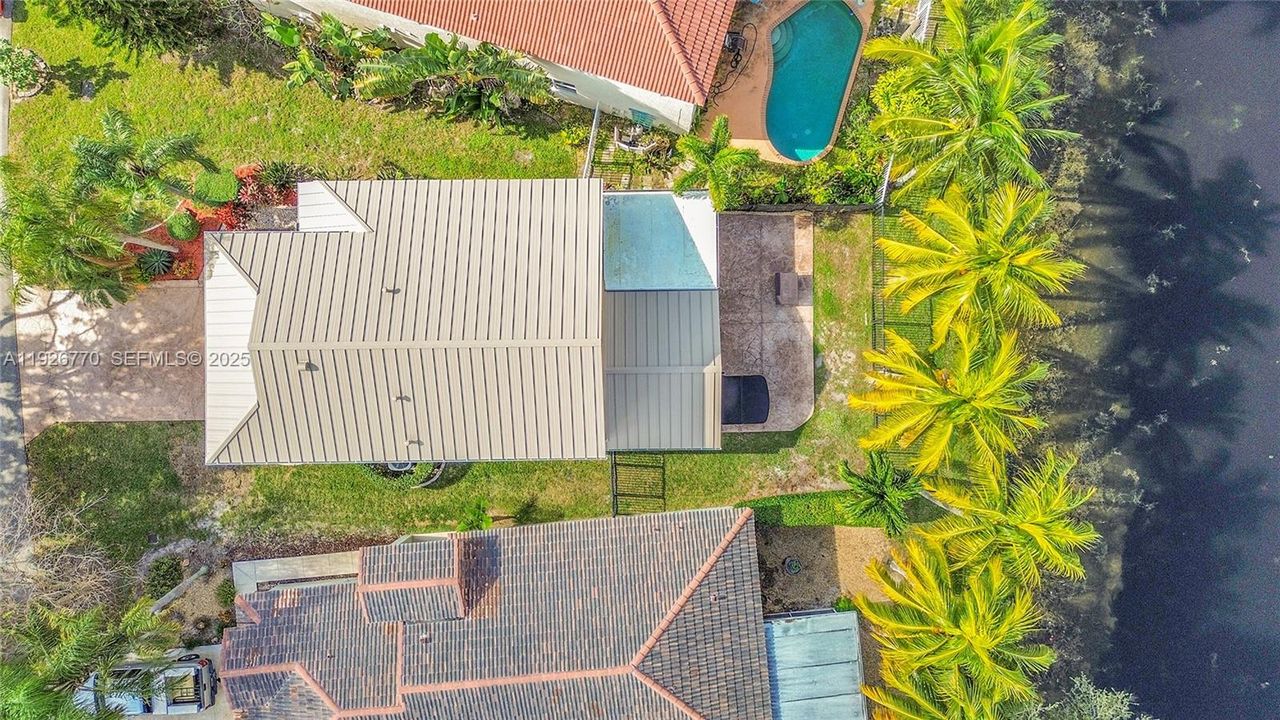 待售: $699,000 (3 贝兹, 2 浴室, 2044 平方英尺)