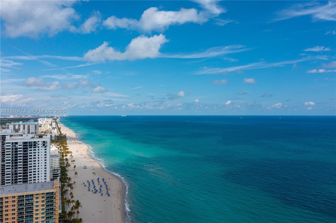 For Sale: $549,000 (2 beds, 2 baths, 1868 Square Feet)